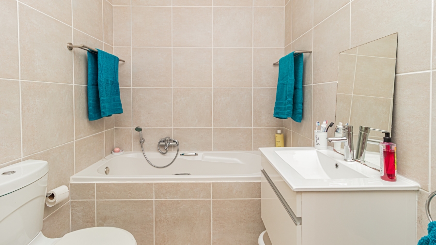 2 Bedroom Property for Sale in Durbanville Western Cape